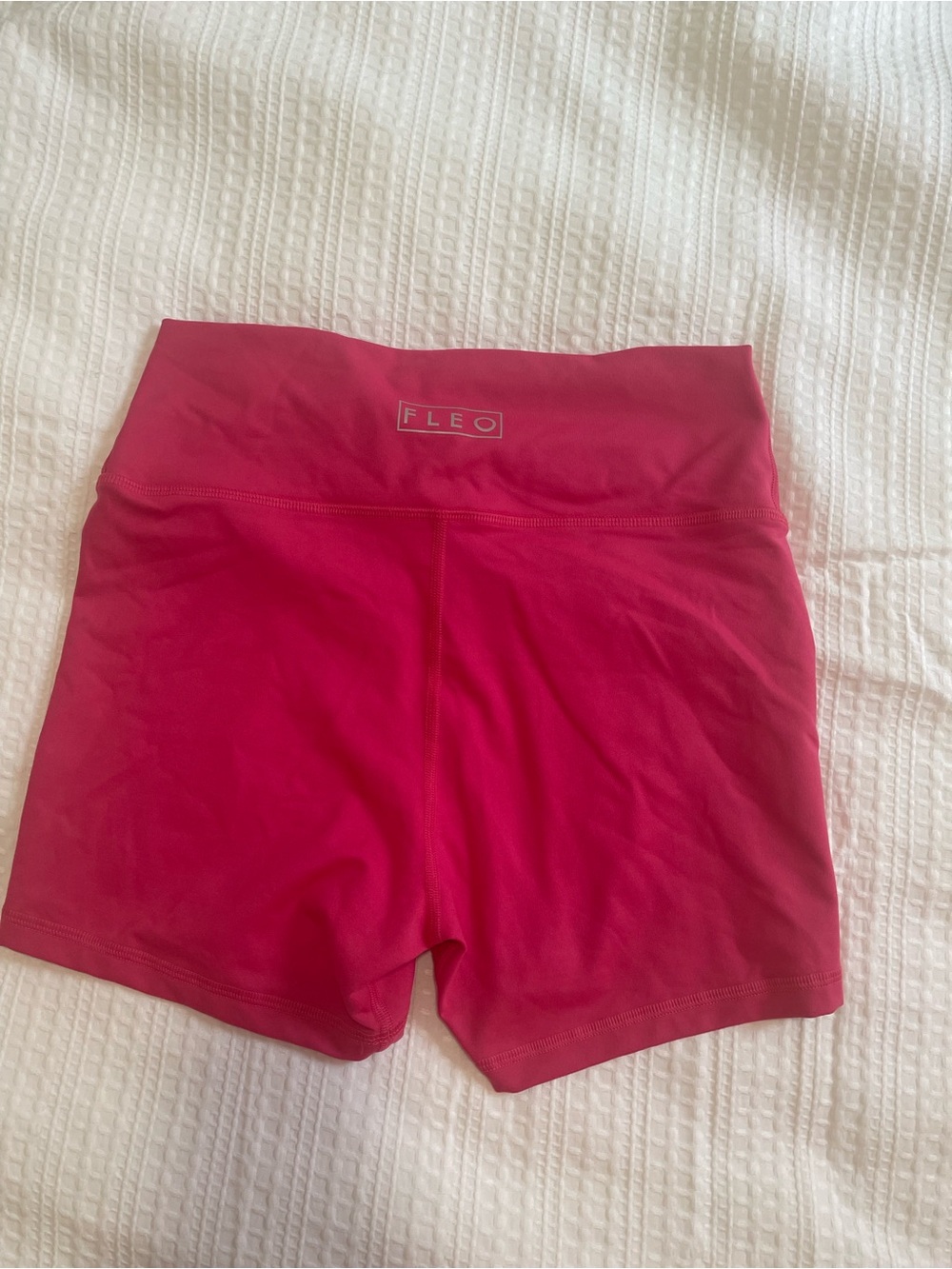 Fleo Pink/Red Workout Gym Shorts Hi-Waisted
